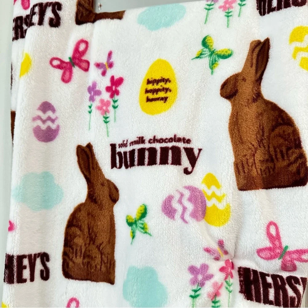 Hershey's Easter Bunny Oversized Plush Throw Blanket 60” x 70”
